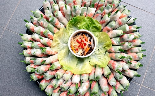 Wrap & Roll Catering's Fresh Spring Rolls with Pork and Prawn